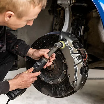 Brake Repair in Oak Park Heights, MN